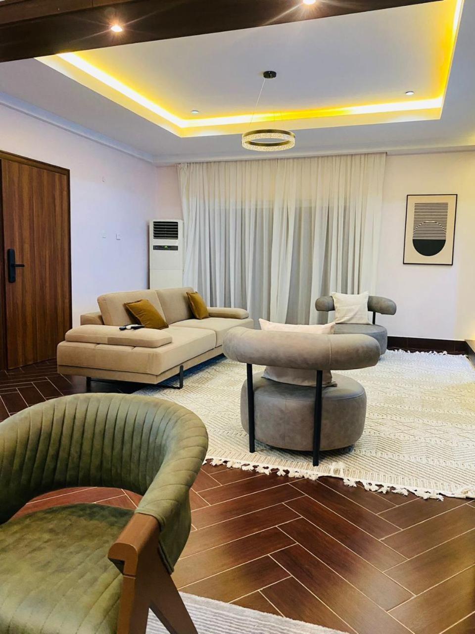Urbanhaven Penthouse Apartment Abuja Exterior photo
