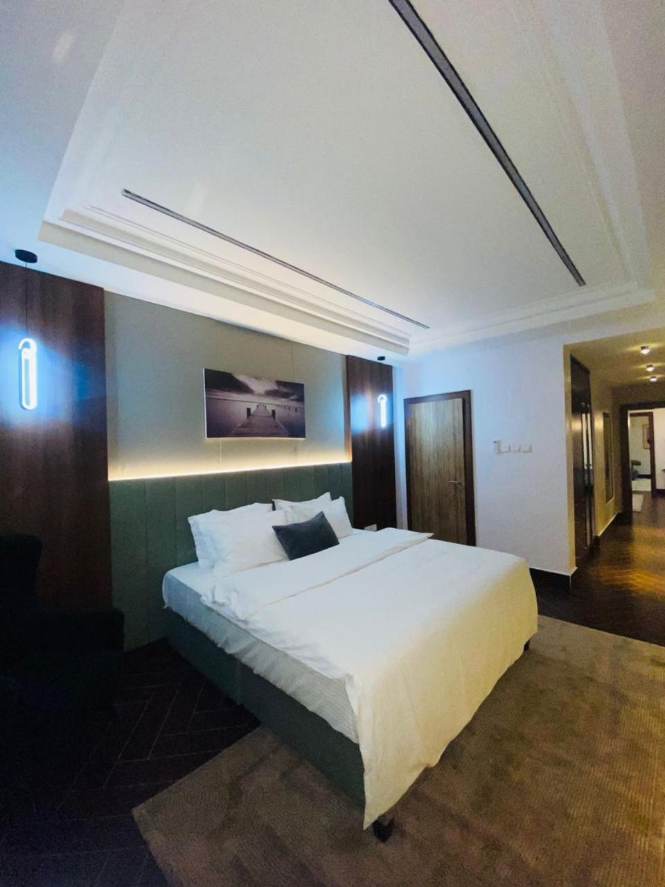 Urbanhaven Penthouse Apartment Abuja Exterior photo