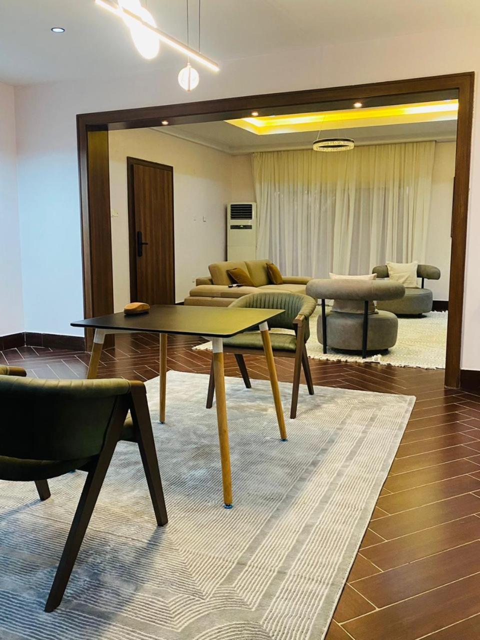 Urbanhaven Penthouse Apartment Abuja Exterior photo